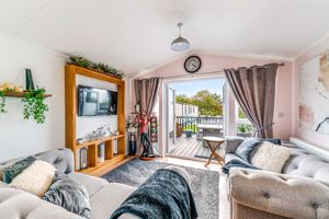 Photo 16- click for photo gallery